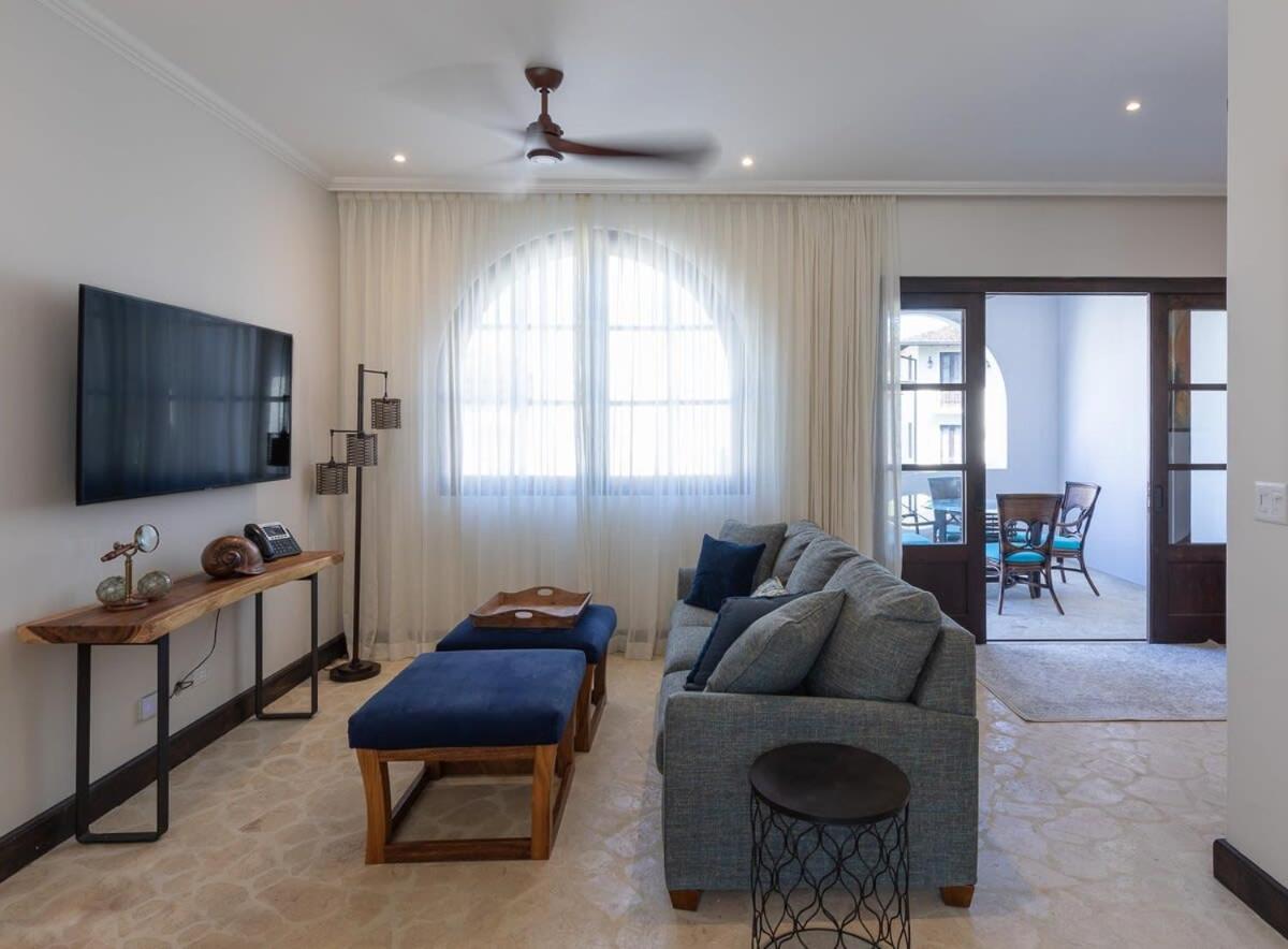 Mediterranean-Style Villa with a Private Plunge Pool, Ocean Views, and Exclusive Beach Club Access