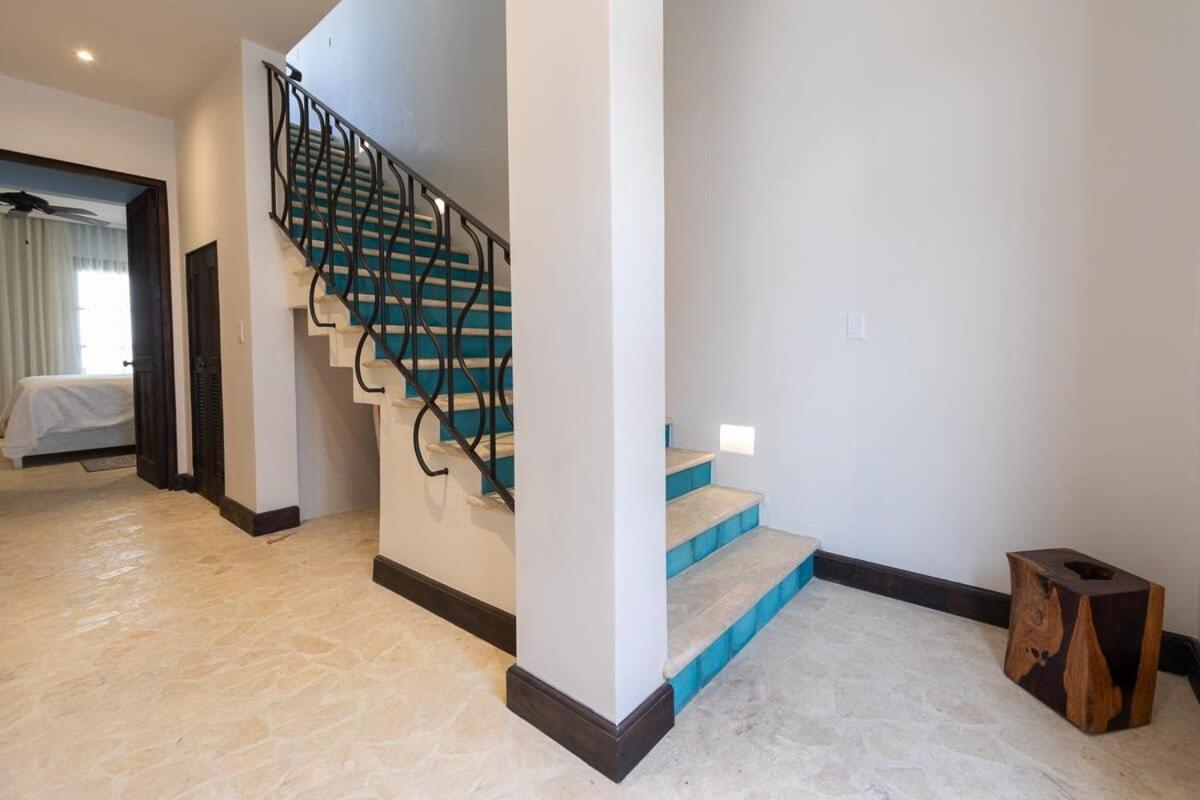 Mediterranean-Style Villa with a Private Plunge Pool, Ocean Views, and Exclusive Beach Club Access