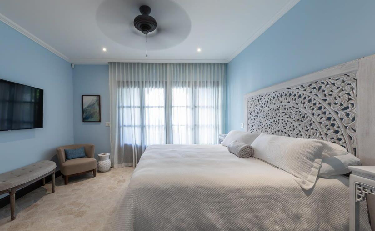Mediterranean-Style Villa with a Private Plunge Pool, Ocean Views, and Exclusive Beach Club Access
