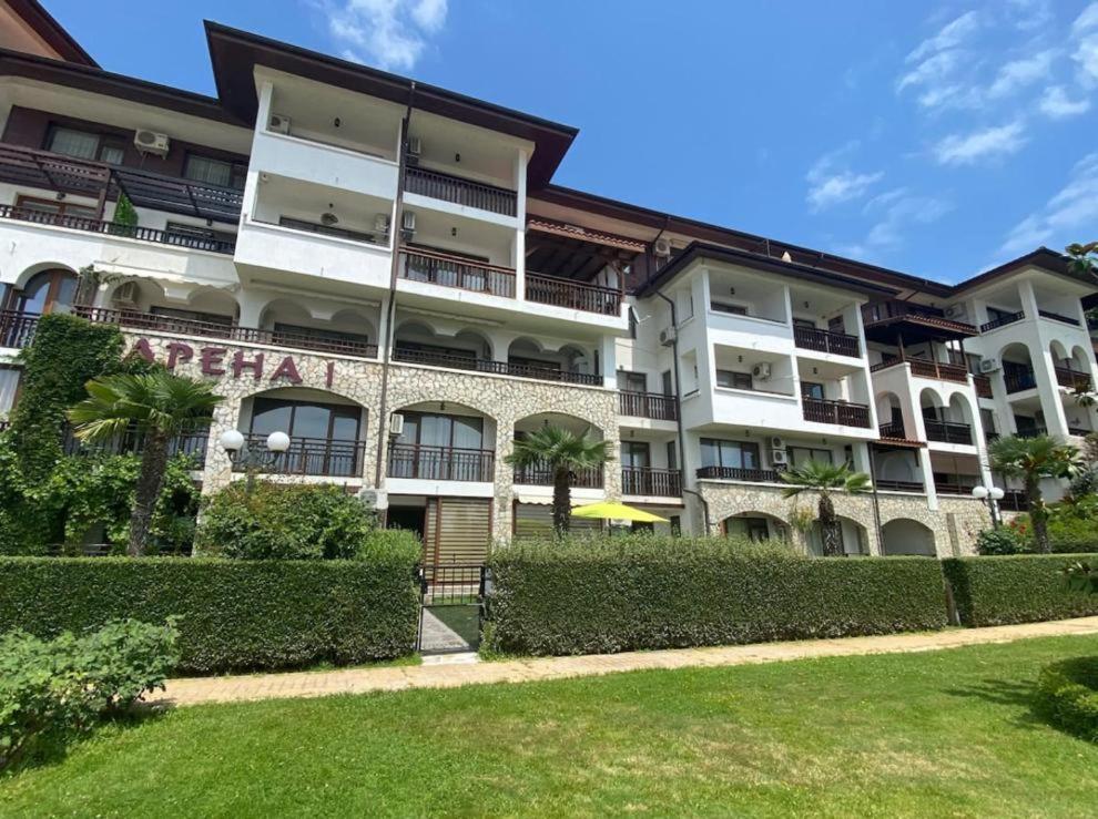 Arena apartmen