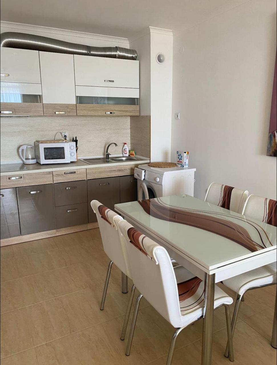 Arena apartmen