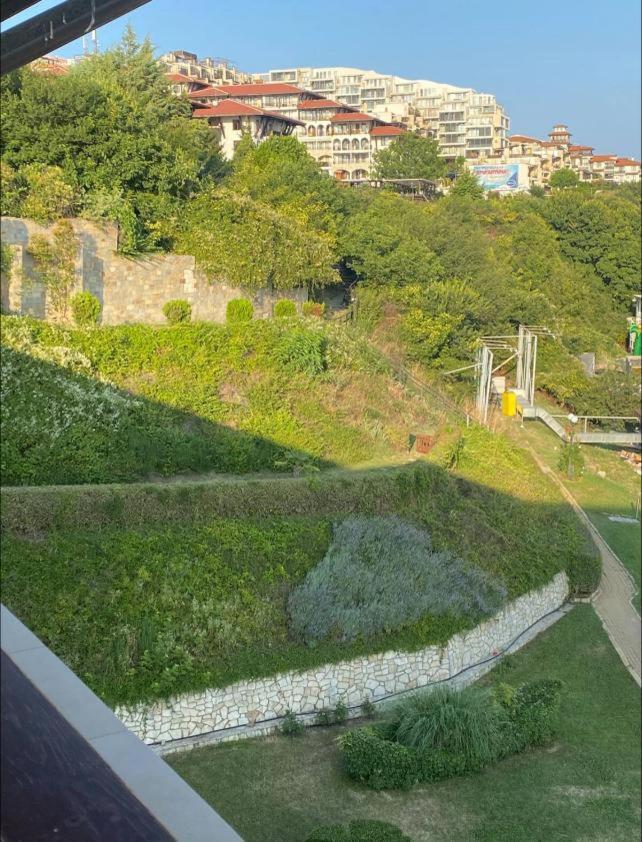 Arena apartmen