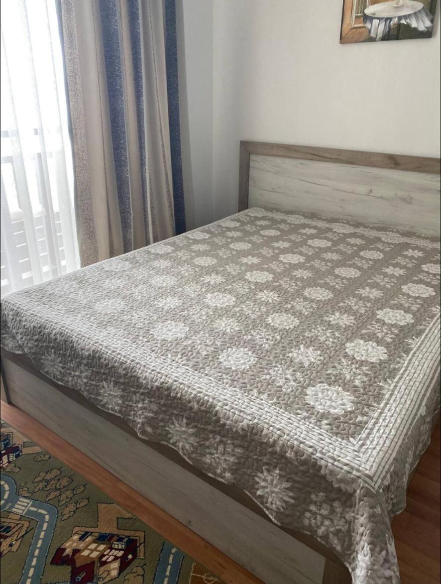 Arena apartmen