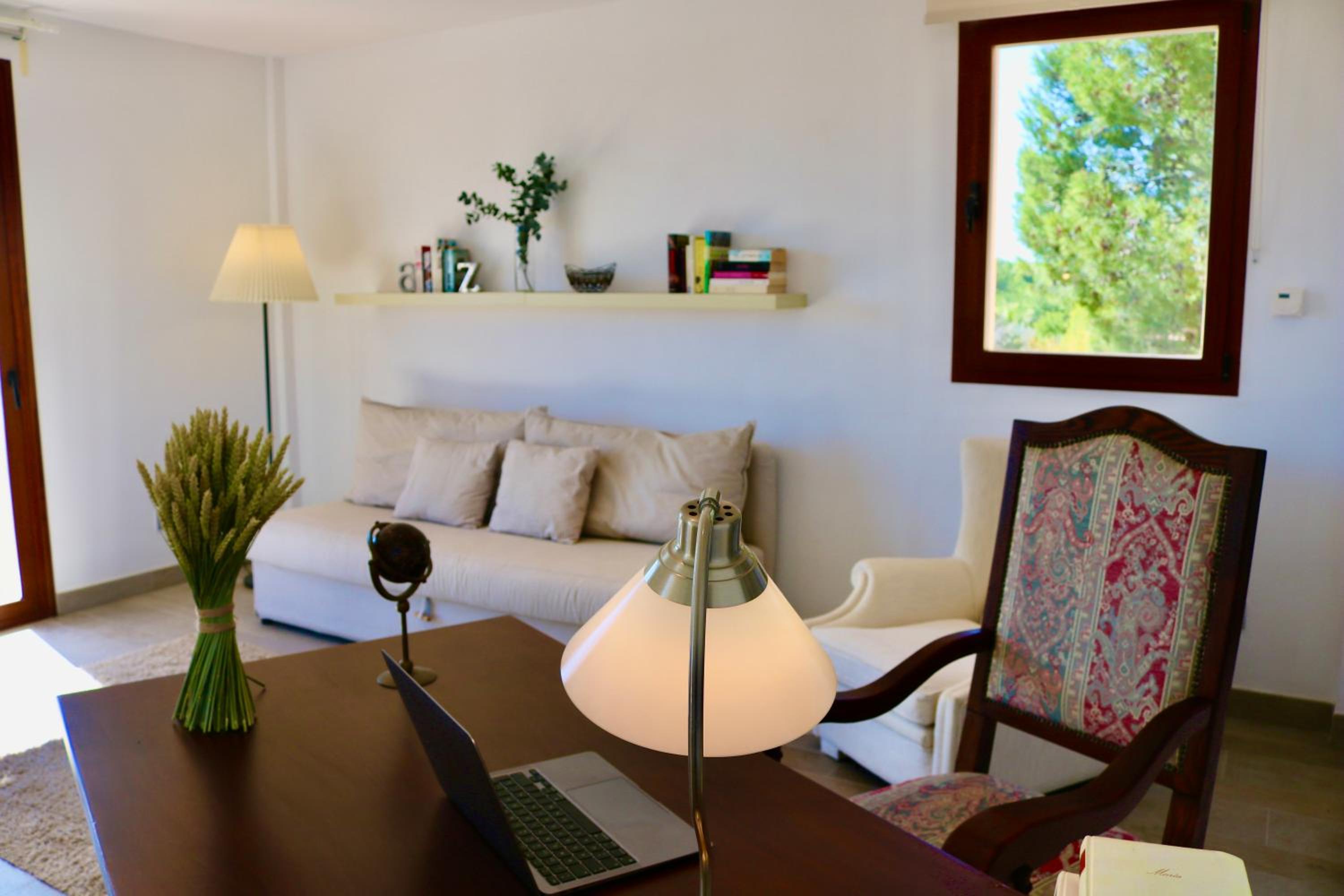 Photo 51