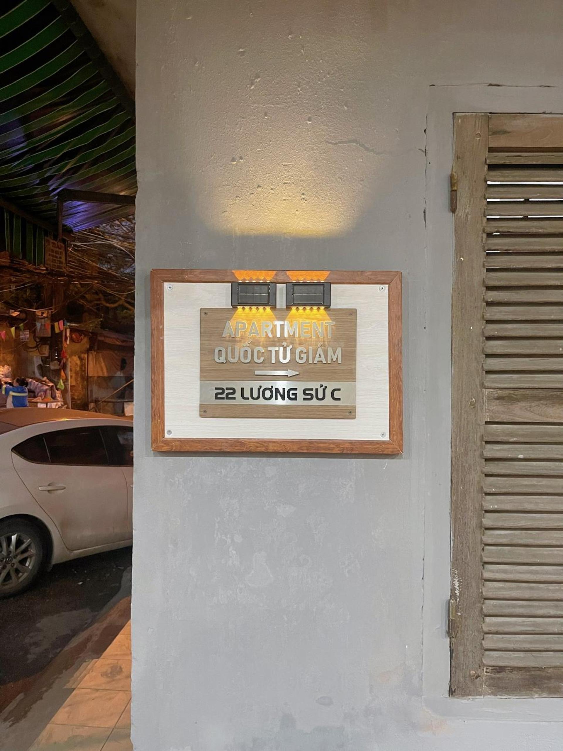 Sushi House Quoc Tu Giam 202