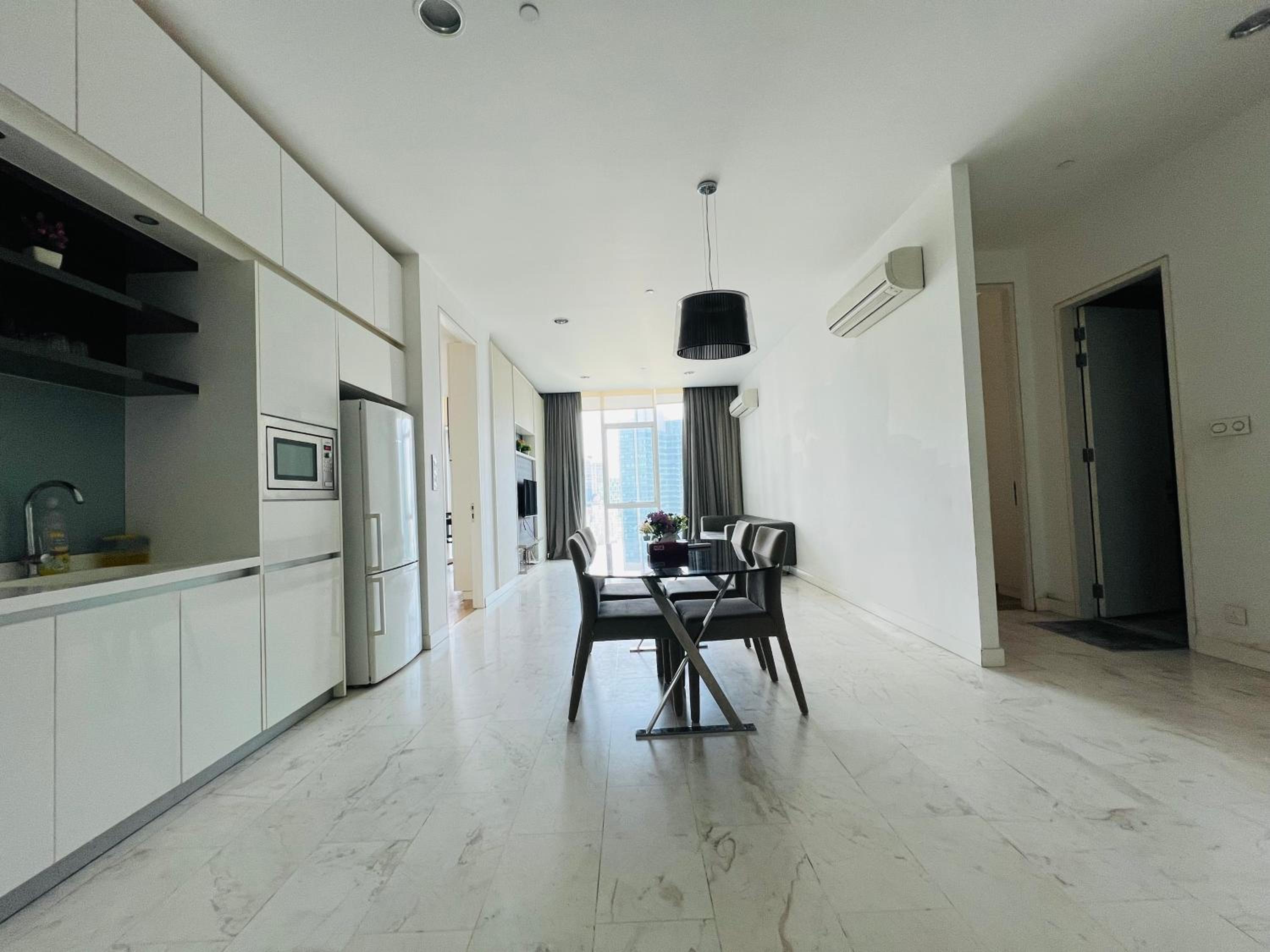 Faced Suites by Penguinhome