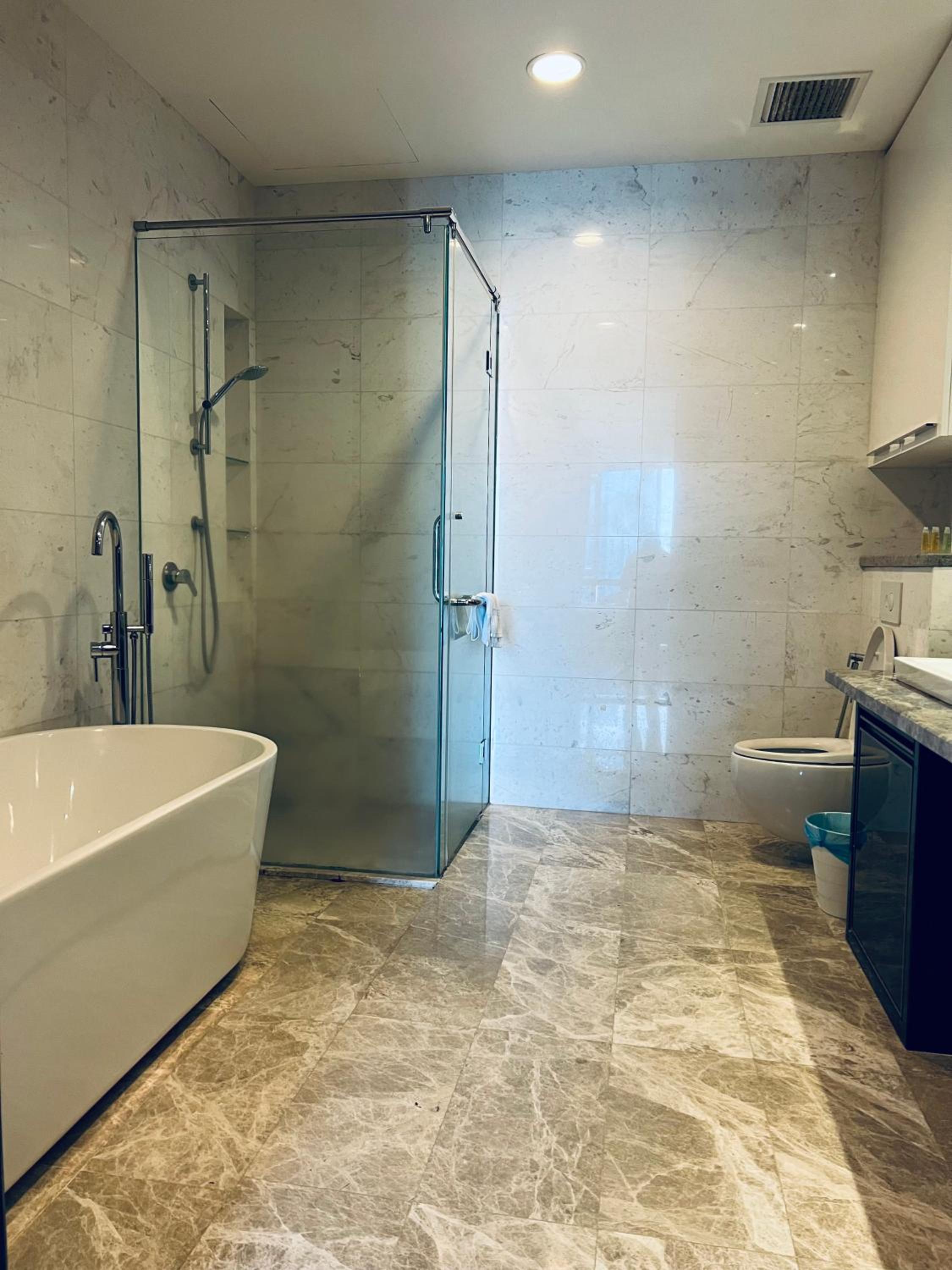 Faced Suites by Penguinhome