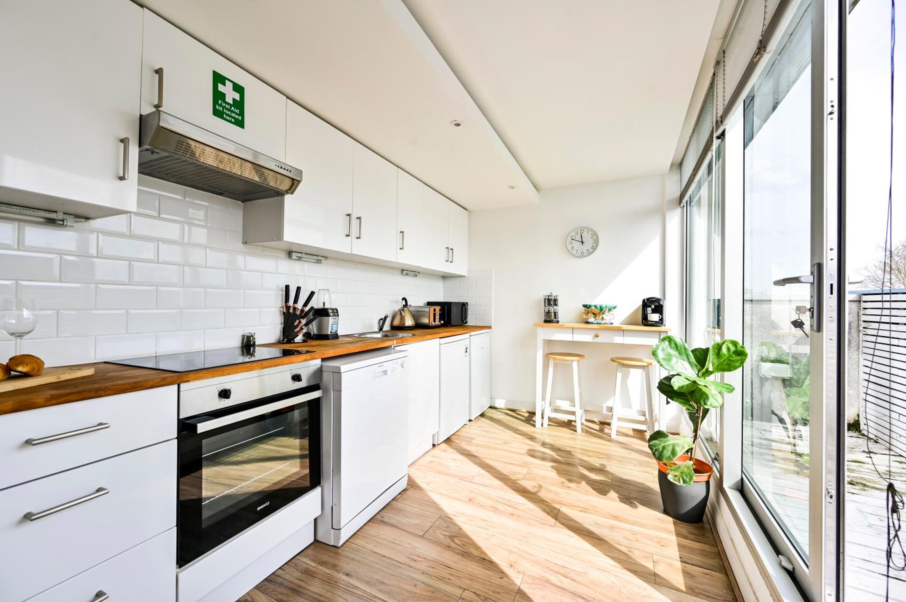 That Cosy Stay -Modern Rooftop Retreat 2-Bedroom Apartment in Stratford with Stunning Views E15