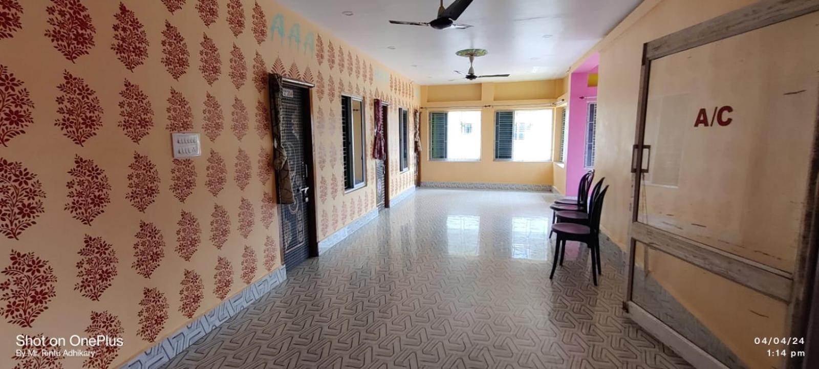 Anirudha Guest House