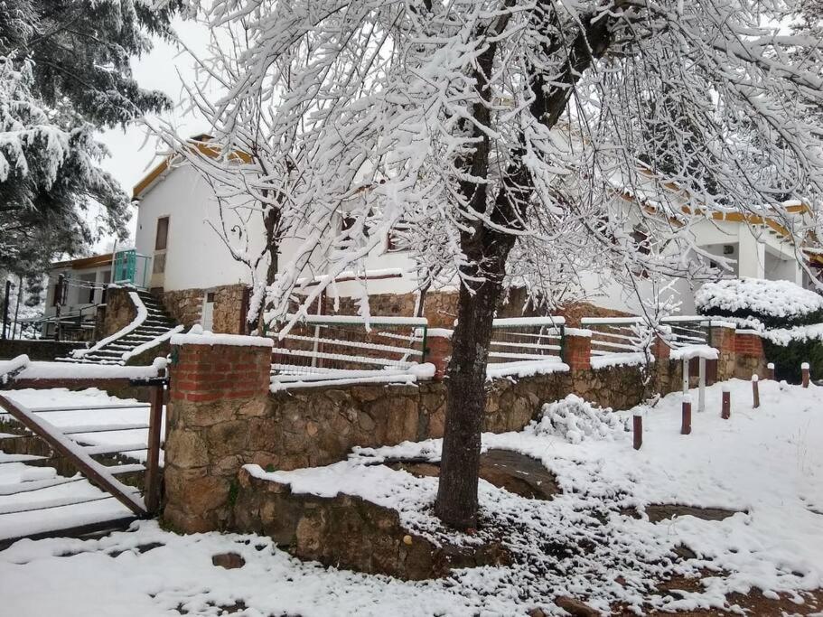 HOSTERÍA ARROYO CRISTAL