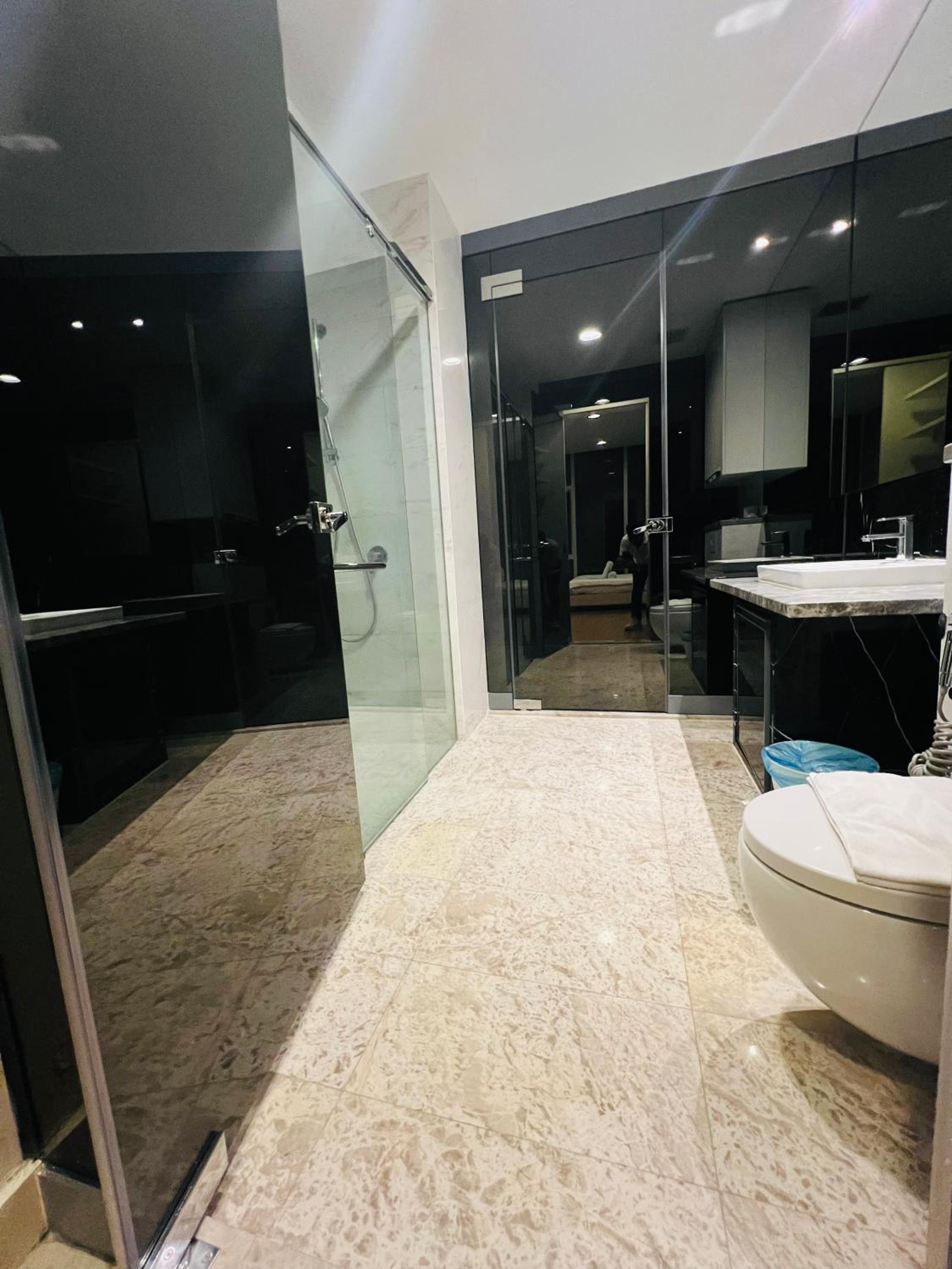 Faced Suites by Penguinhome