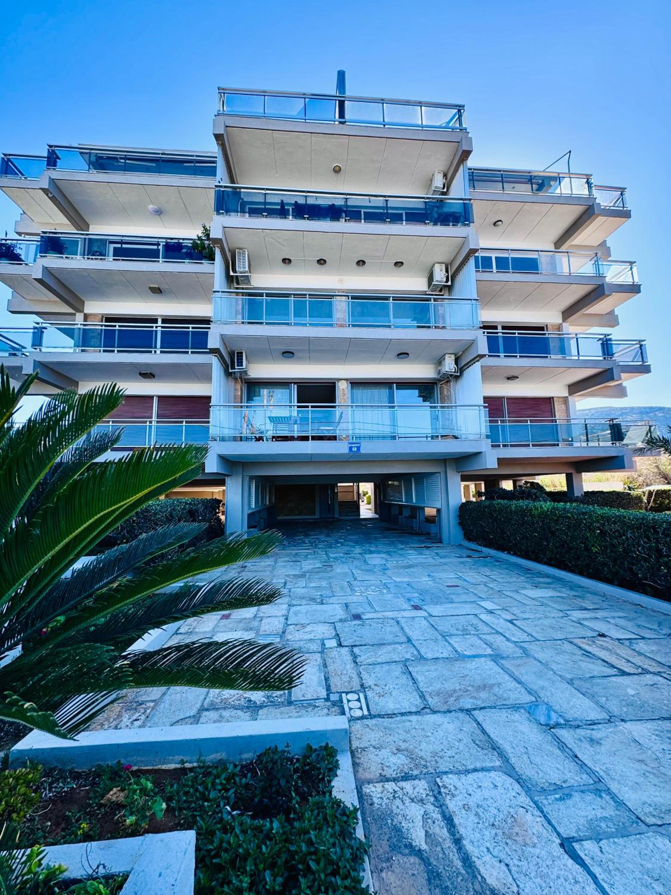 Hotel Seashore Happiness Apartments - Image 1
