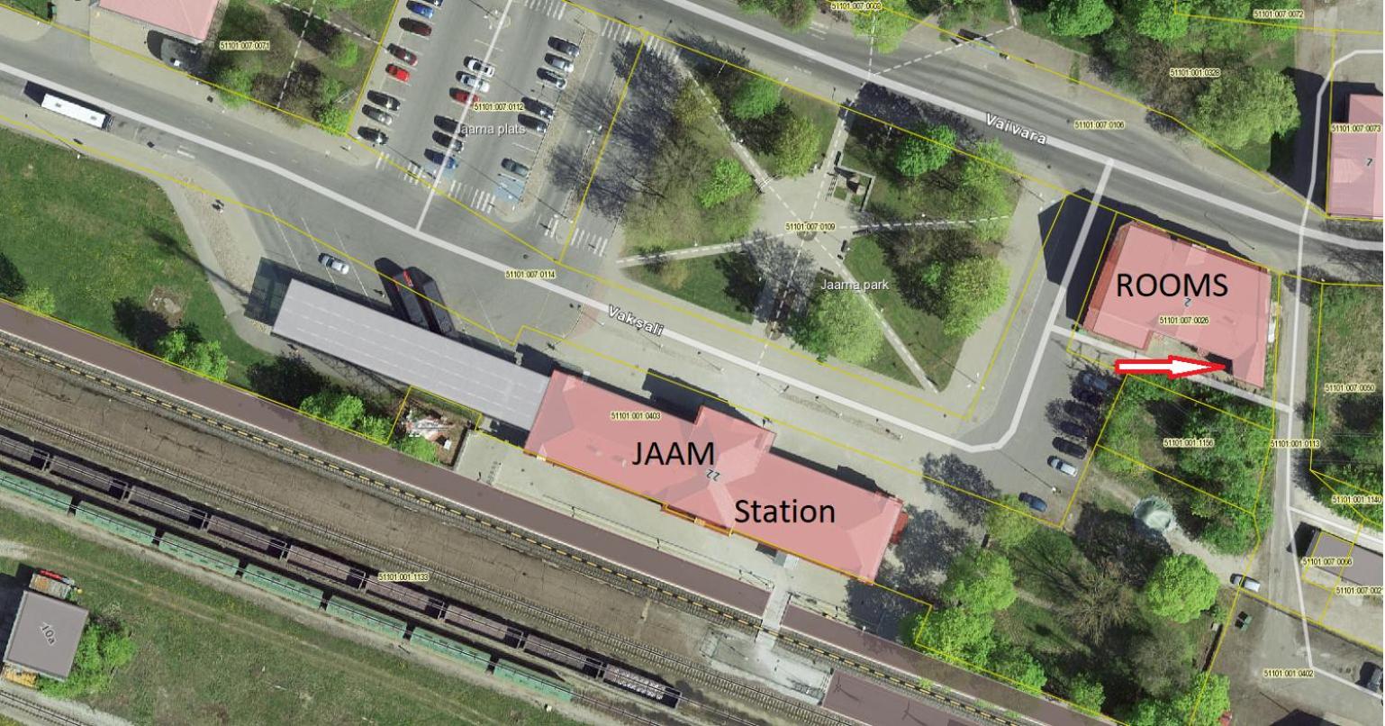 Rooms near the station