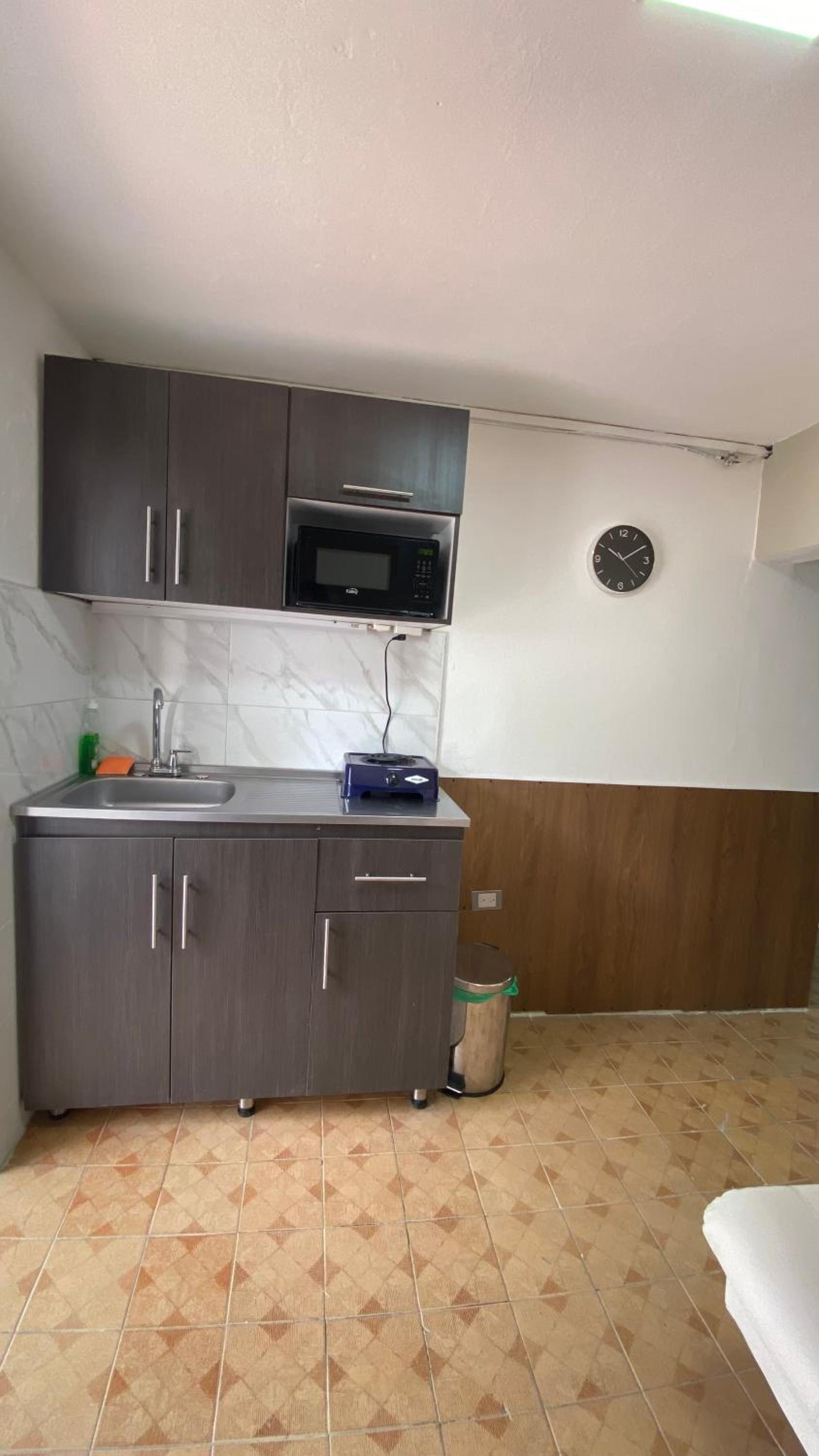 REST APARTMENT IN THE POBLADO