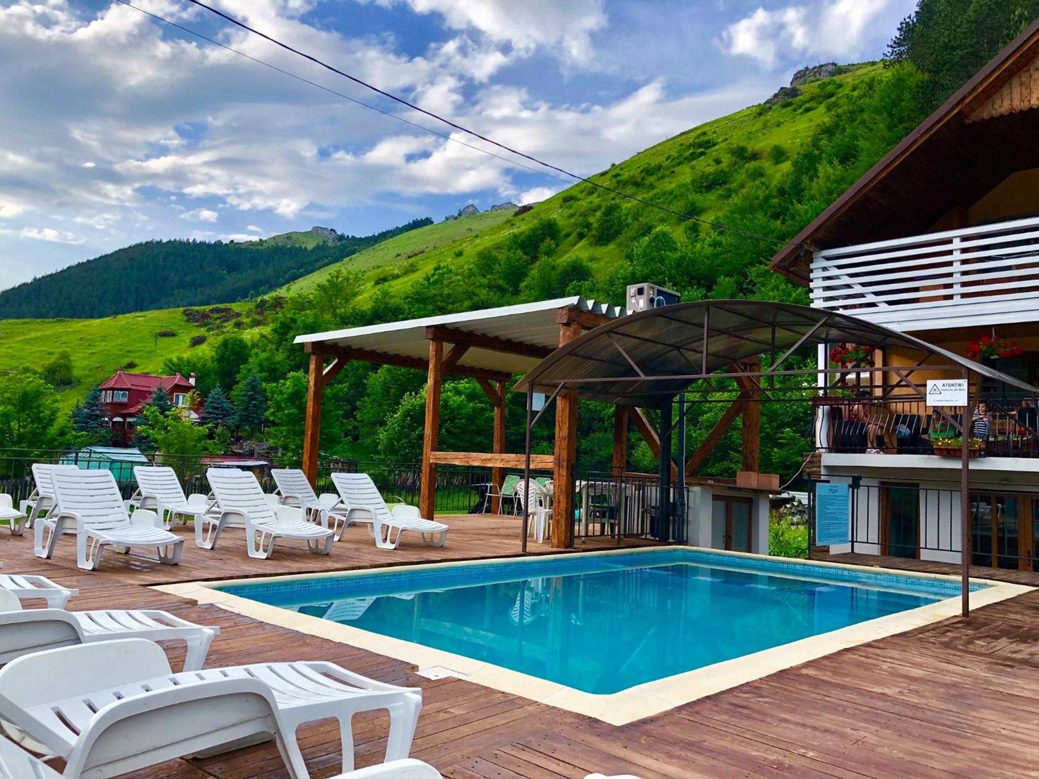 Casa de Vis Băișoara -Cab Mircea -Cab Gaby view 2