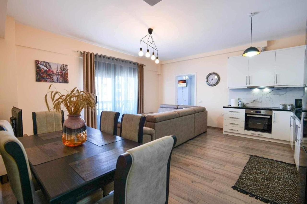Ari's Apartment Sarande