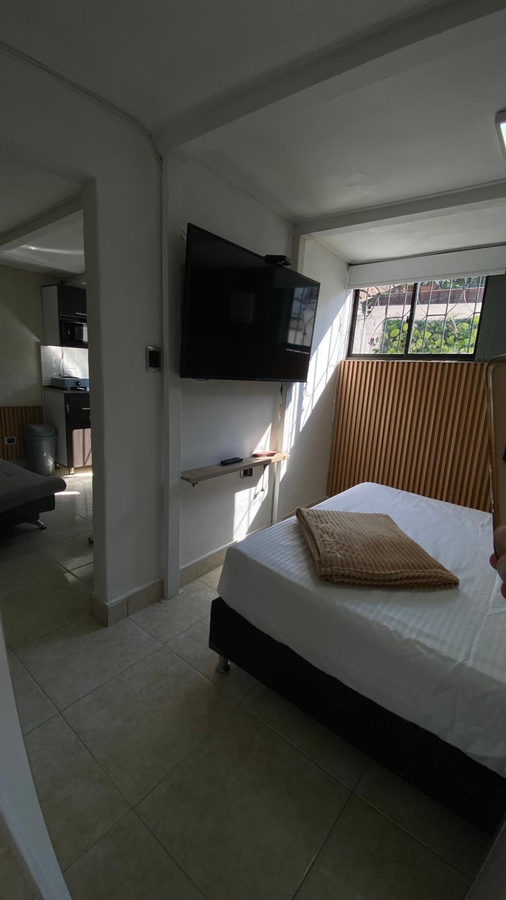 REST APARTMENT IN THE POBLADO