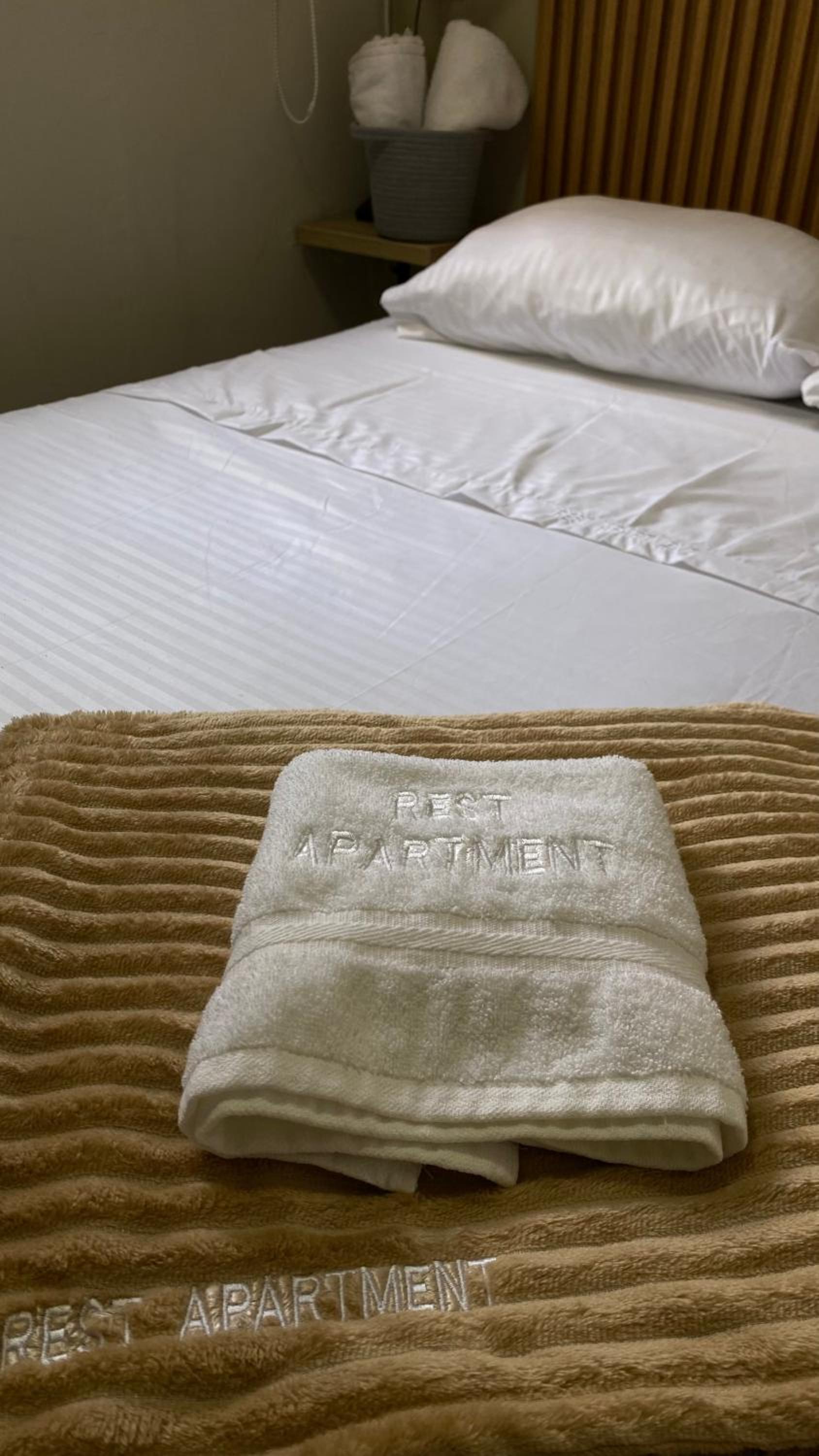 REST APARTMENT IN THE POBLADO