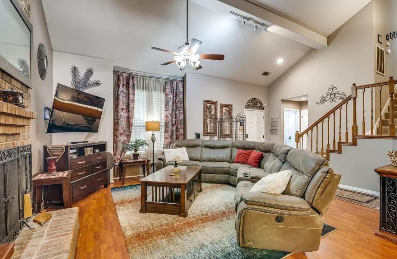Home Away From Home - Property Image 12