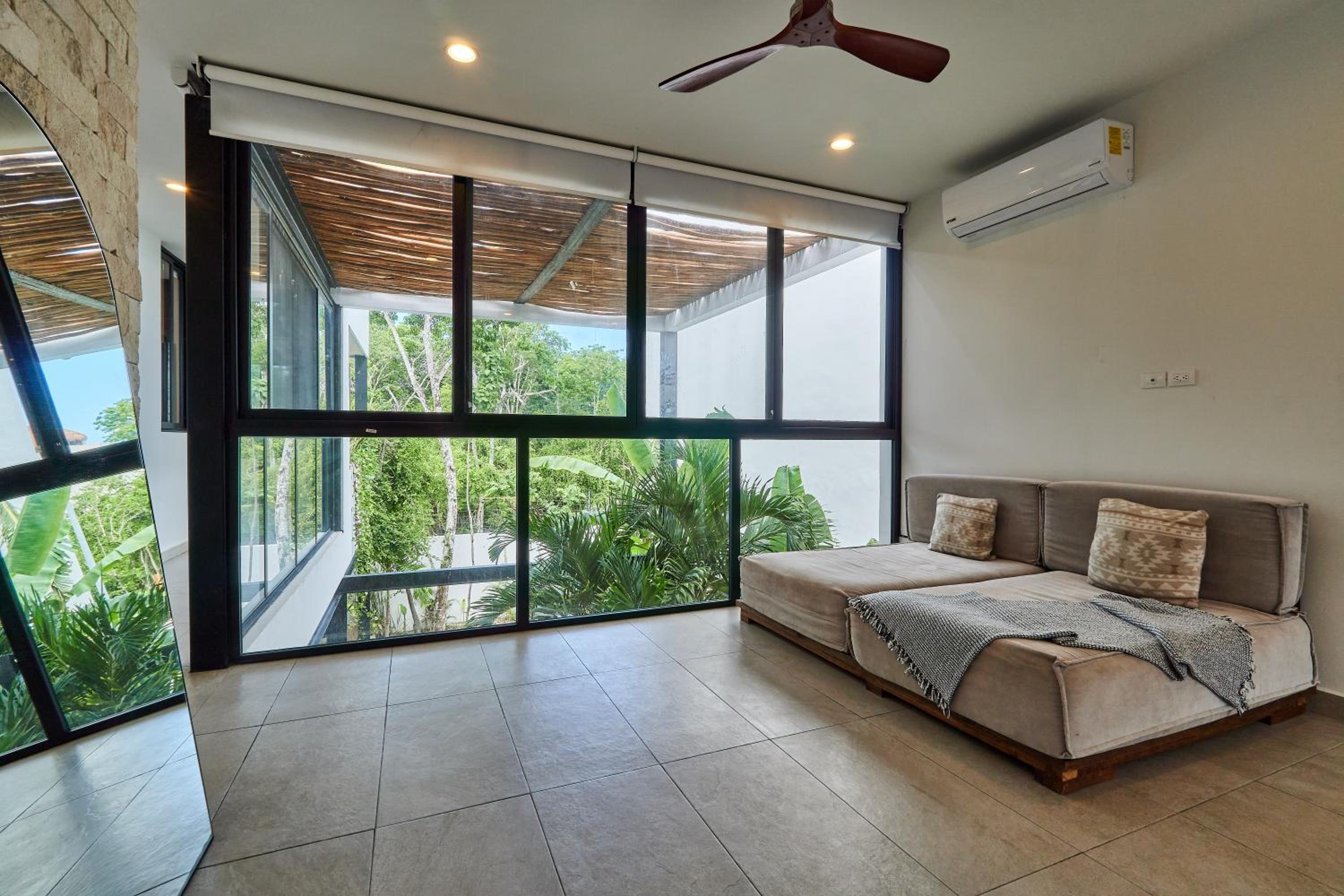 Casa Aventura Secluded Oasis 24h Security Near Sandy Beaches