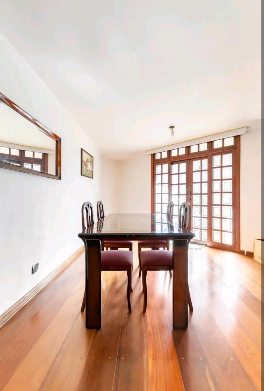 Casa na Granja Viana - Cotia