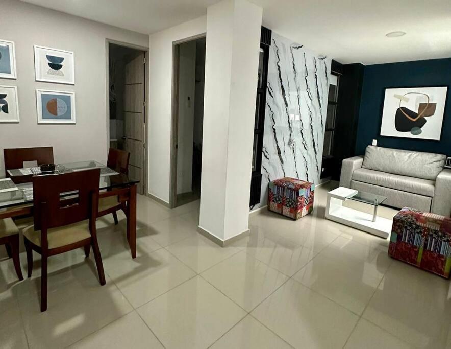 JDLO Apartment 301