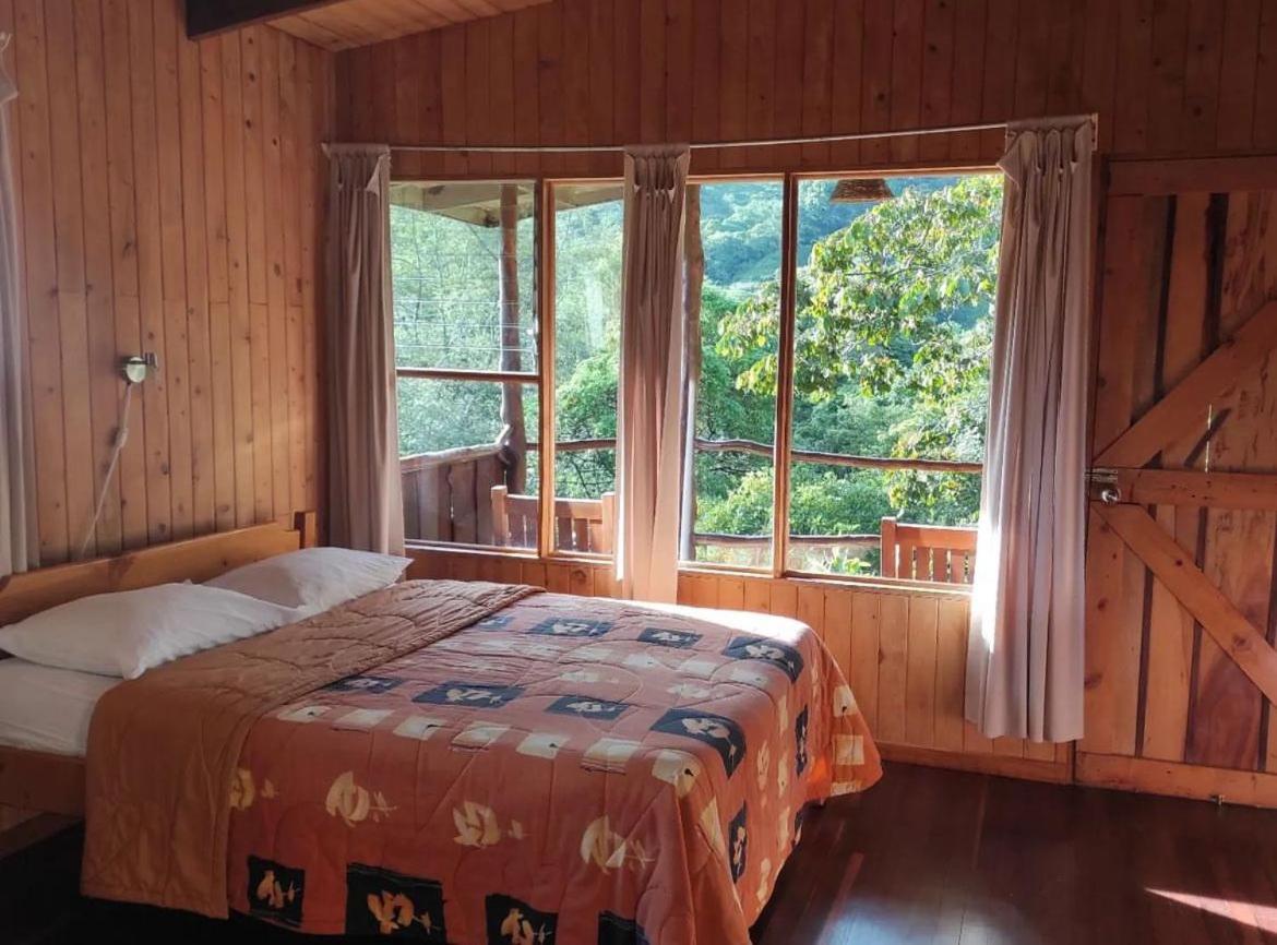El Toucanet Lodge & Restaurante