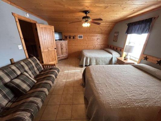 Thunderbird Lodge - Property Image 97