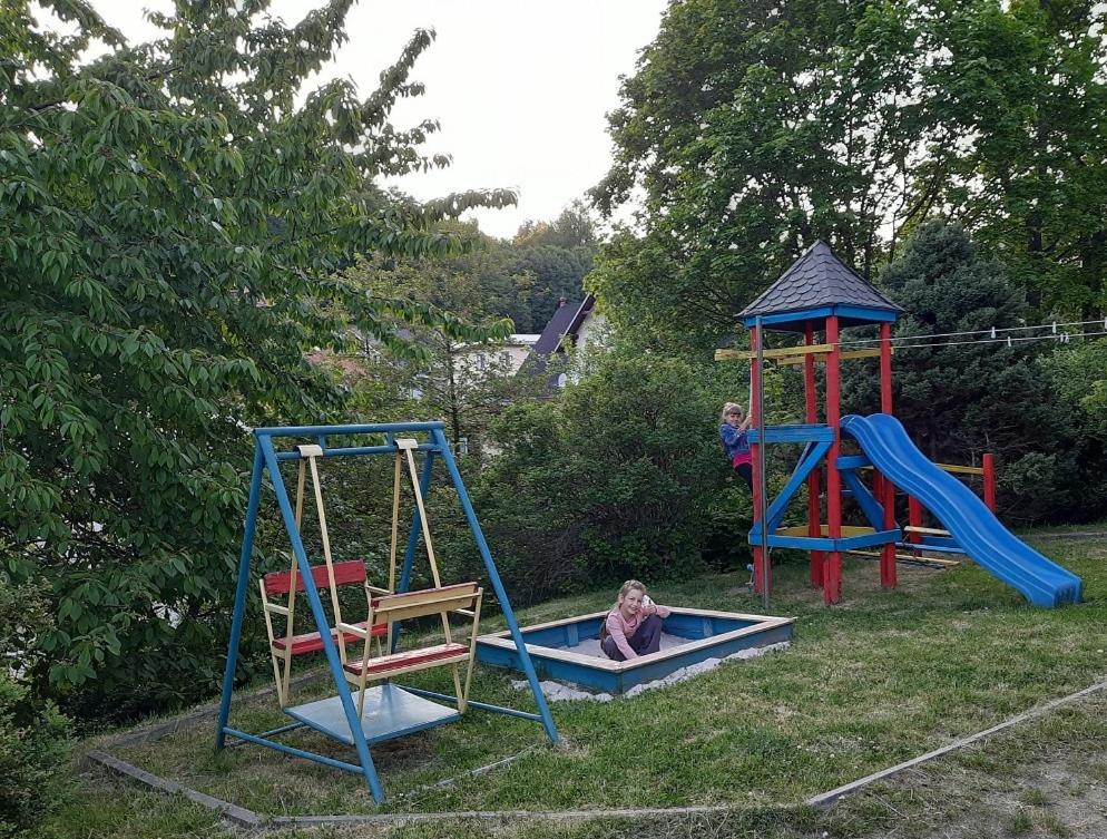 Photo 44