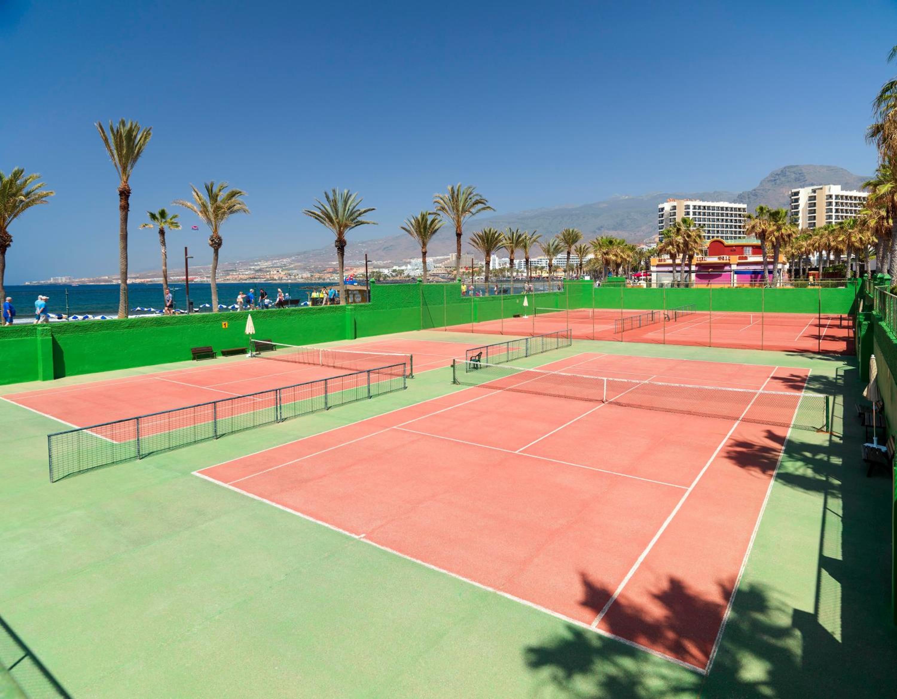 Sunny Sea View Apartment Center of Las Americas