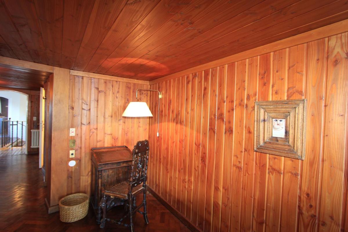 Pier House