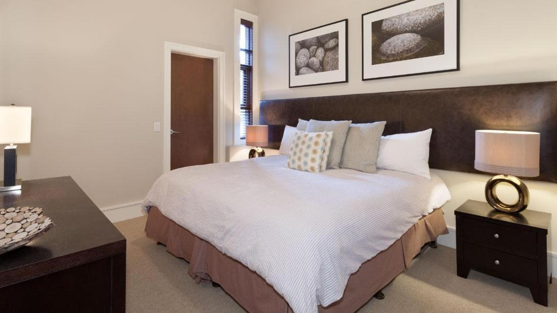 Fitzsimmons Walk 24 | Luxurious Townhome with Mountain Views, Hot Tub & Garage
