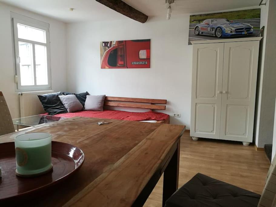 Ganzes Haus, Zentrale Lage Adenau Nürburgring