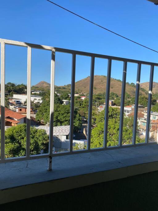 Apartamento cobertura 2 quartos, 2 banheiros.