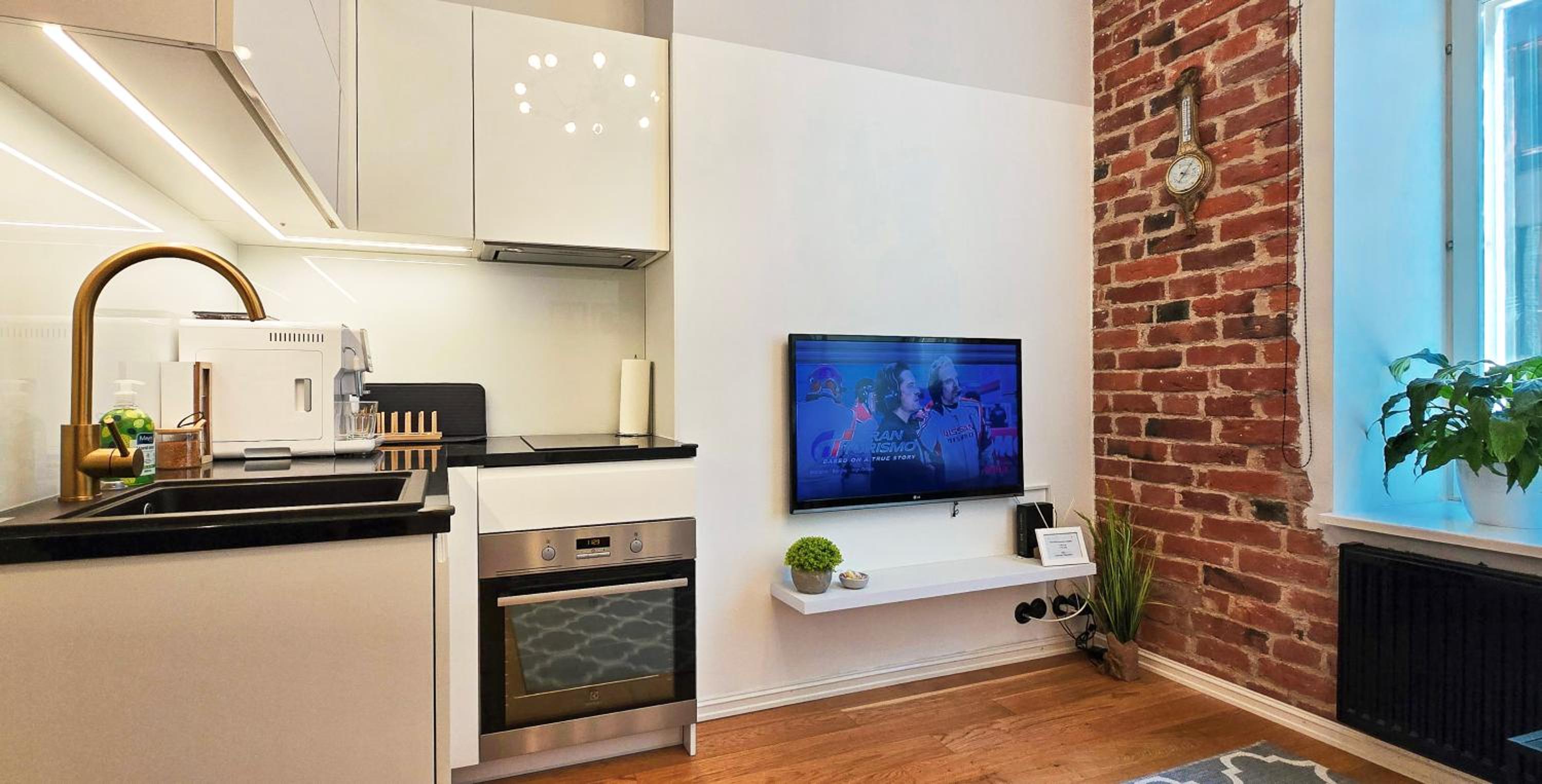 Distillery Factory Loft by Rotermann City Apts view 4