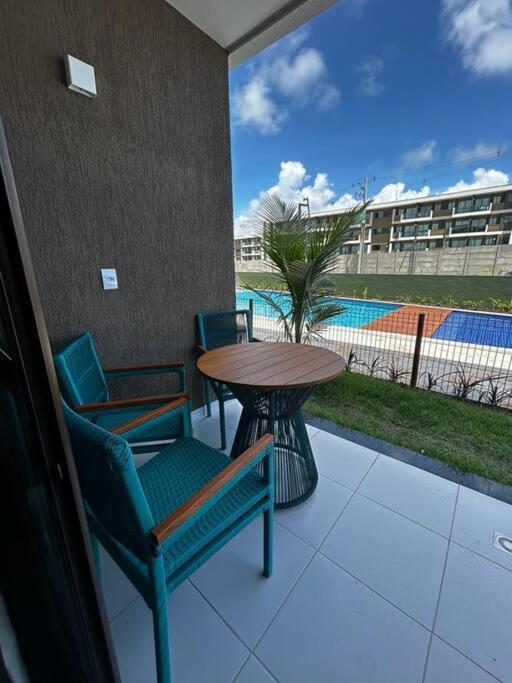 Studio de Alto Padrão em Muro Alto (Térreo) - Makia Beach A017