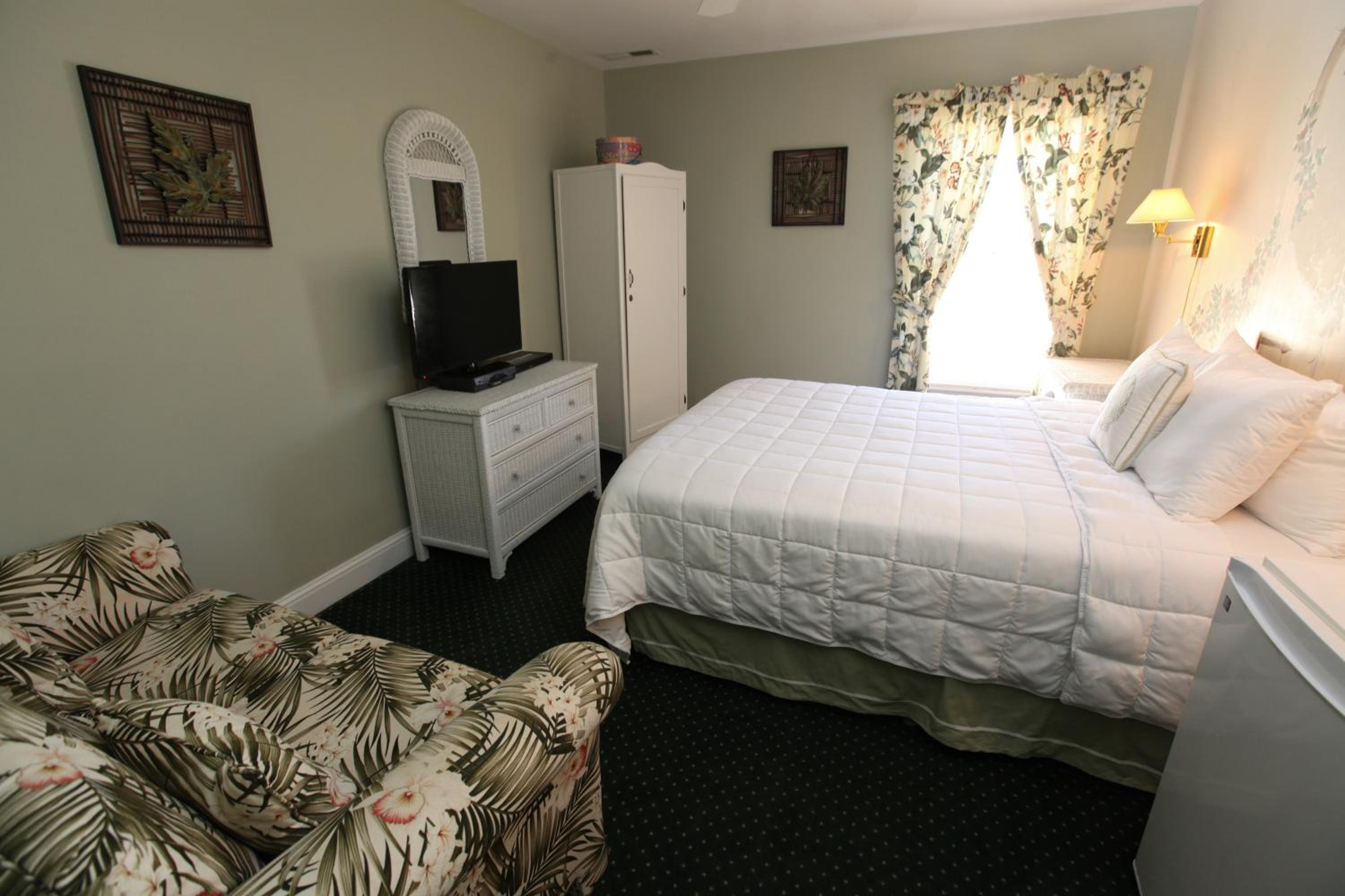 The Ocean Plaza Hotel