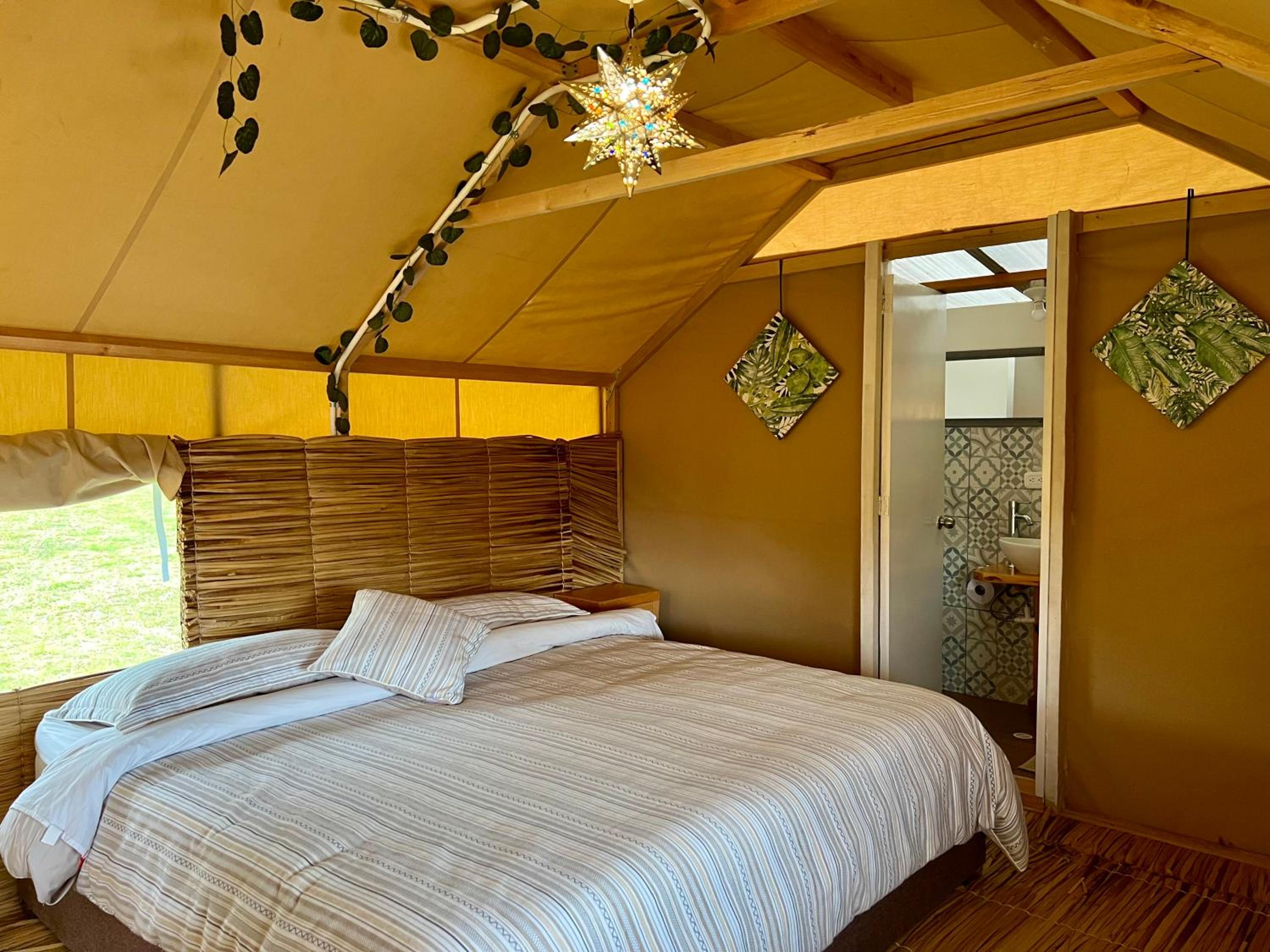 Coclí Glamping Suesca