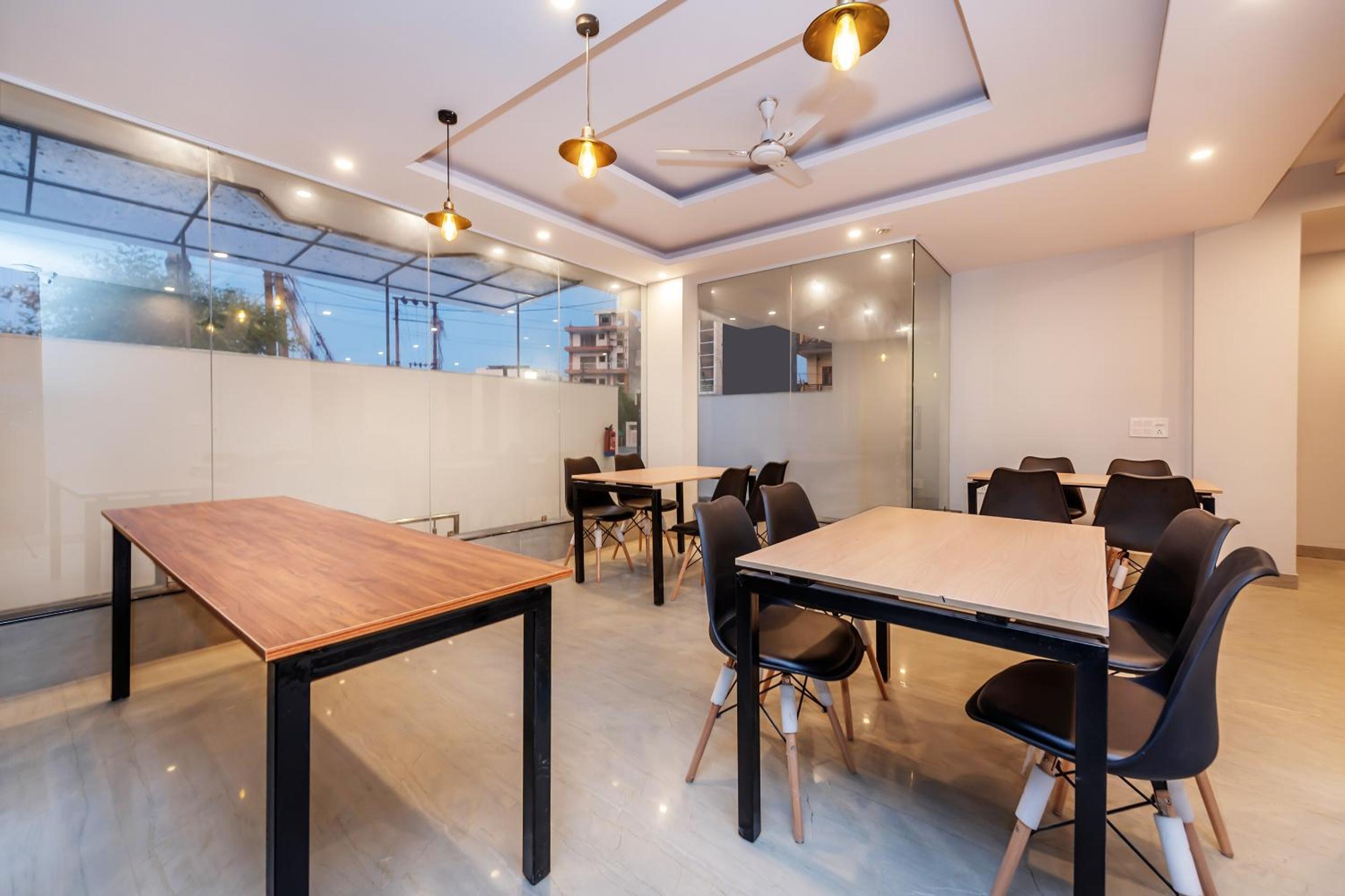 meeting & event spaces