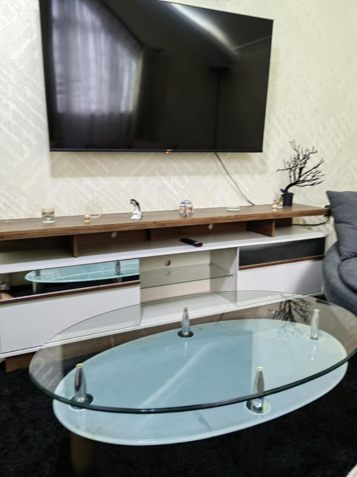 De Gold Nest Crib view 2