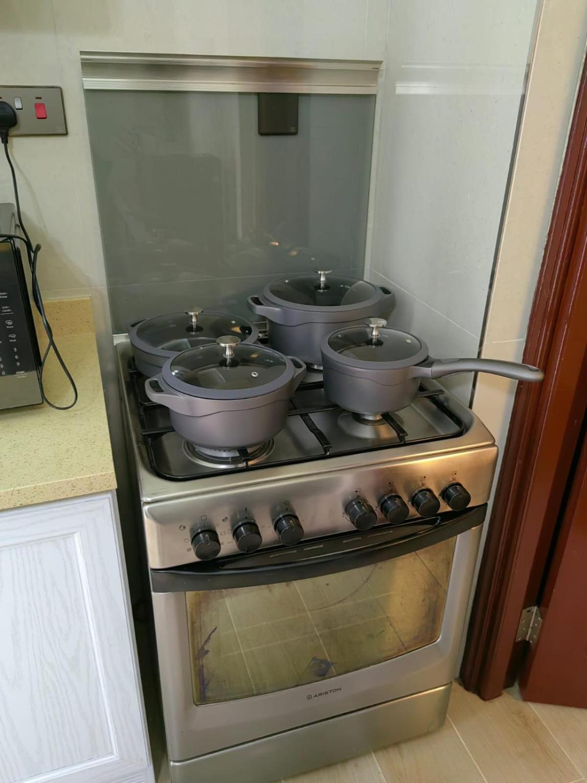 De Gold Nest Crib view 5