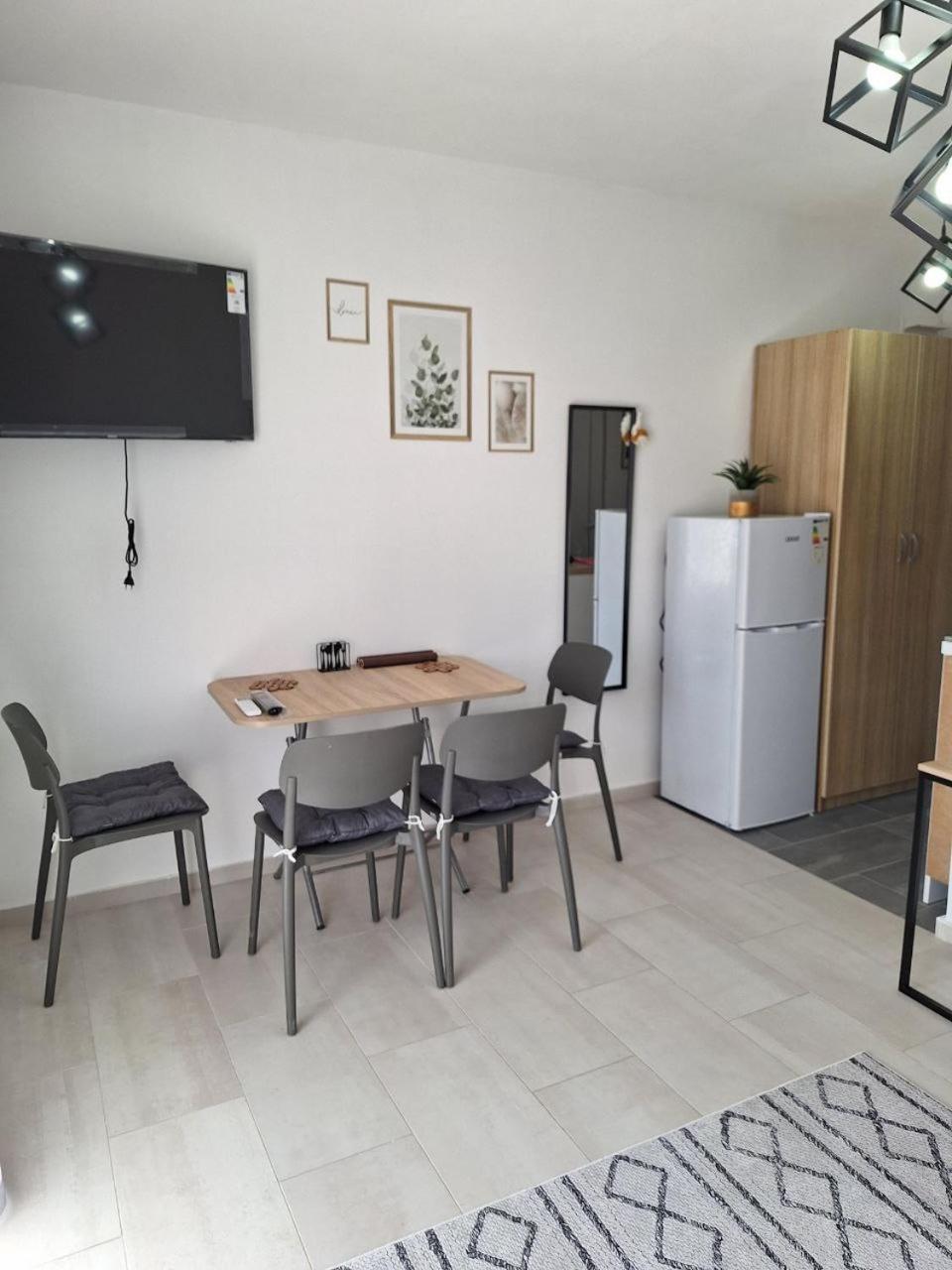 KERİ Apartment