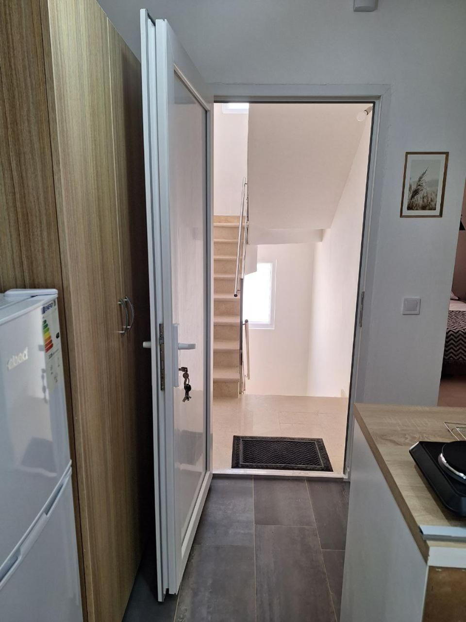 KERİ Apartment