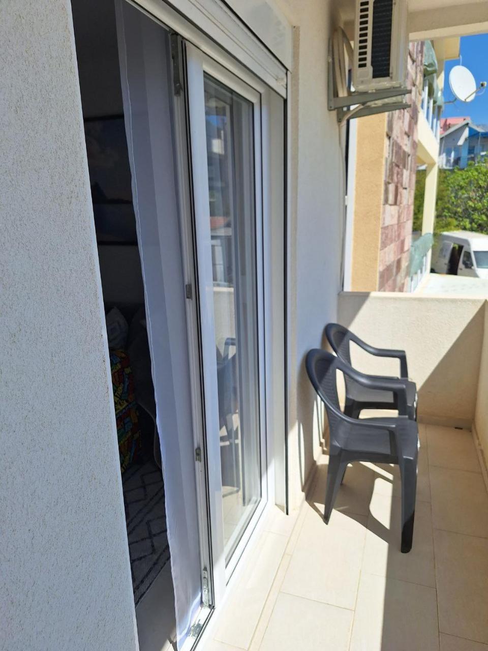 KERİ Apartment