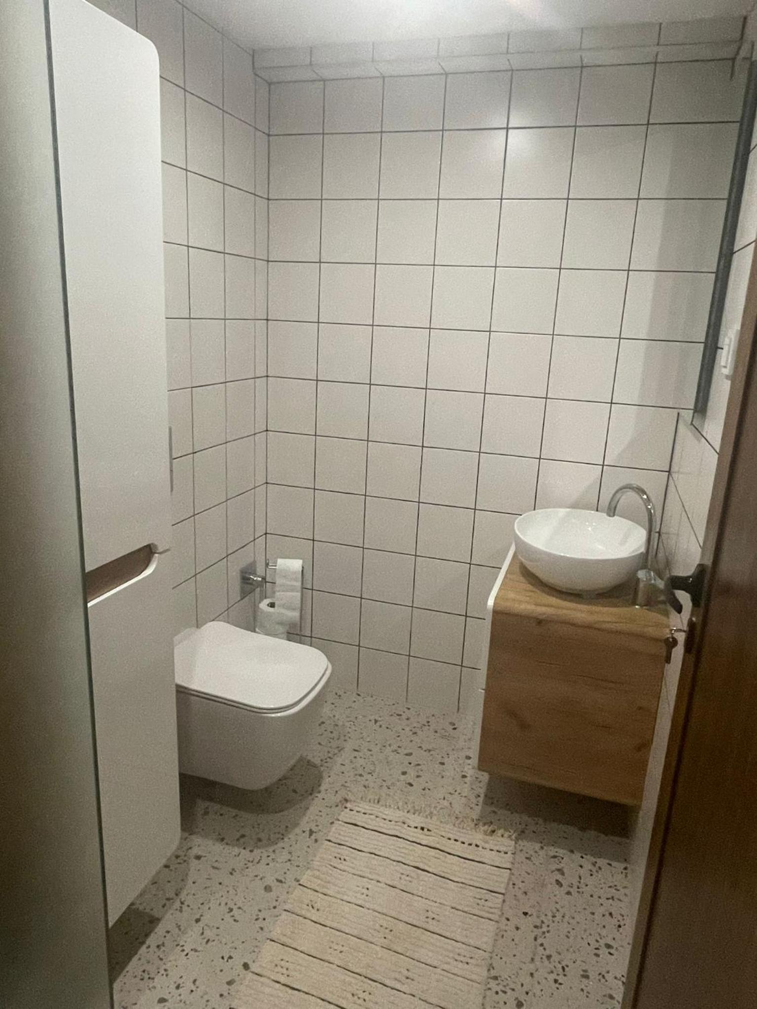 stylish three bed condo