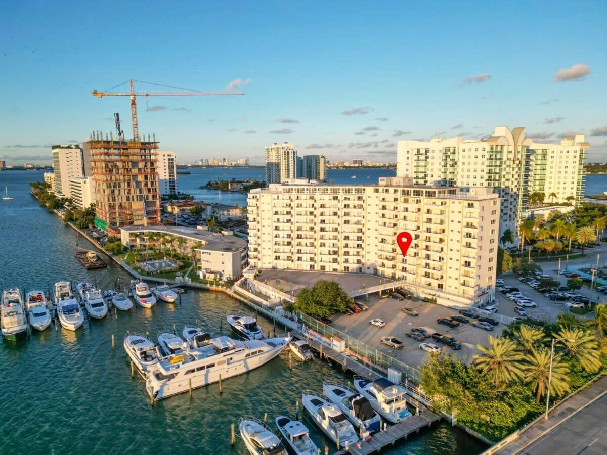 La Marinita - Marina Views Pool Parking Location view 5