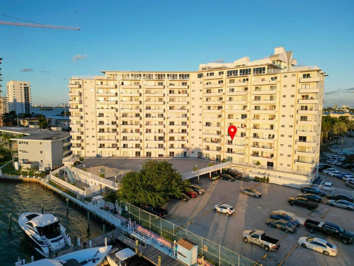 La Marinita - Marina Views Pool Parking Location view 4