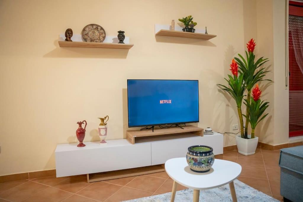 City Center Apartment with Balcony