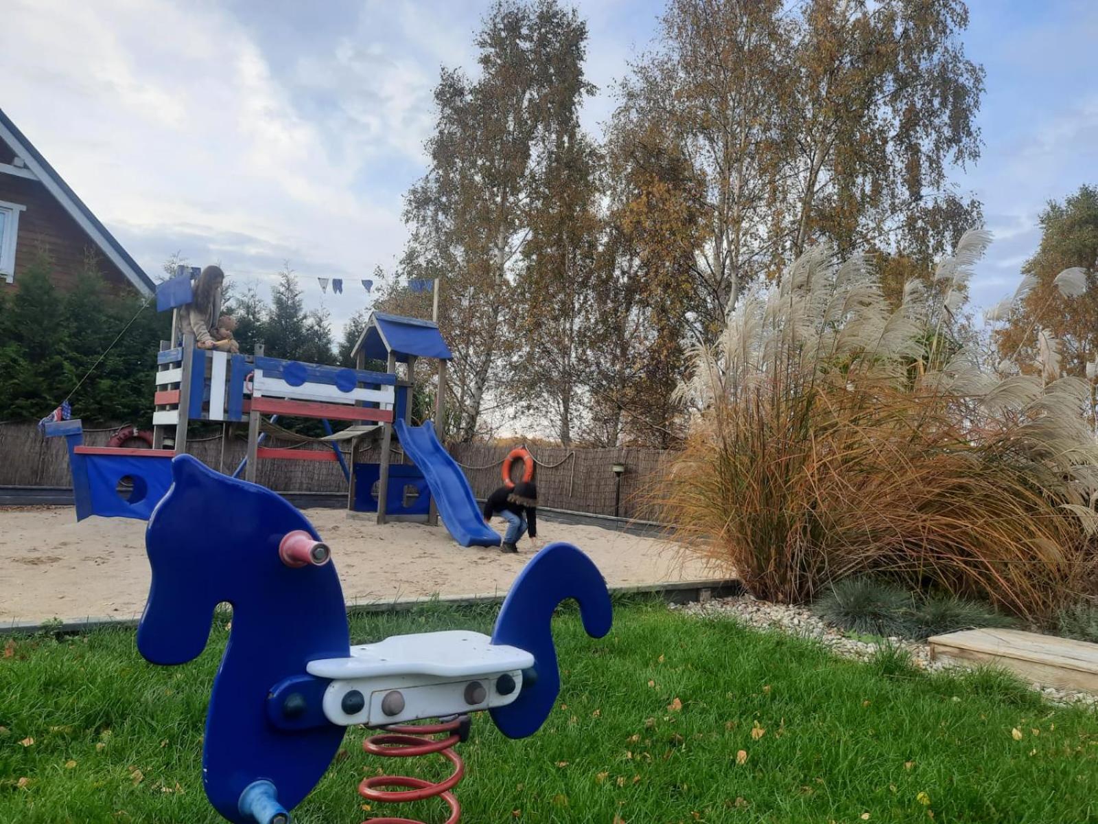 Domki Kapitańskie Lubiatowo z sauną i balią z jacuzzi