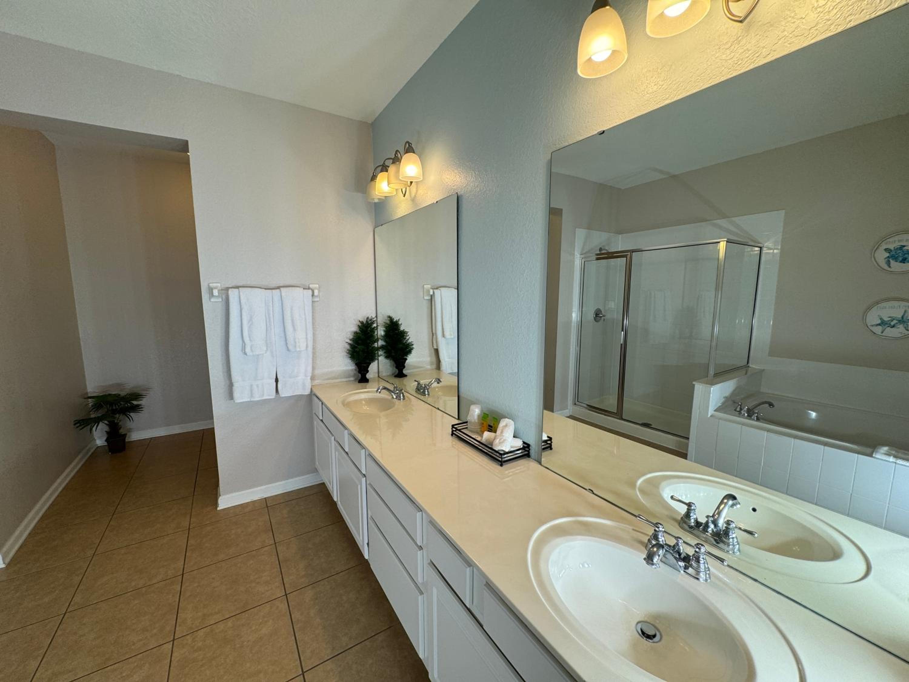 Vista Cay Getaway Luxury By Universal Orlando